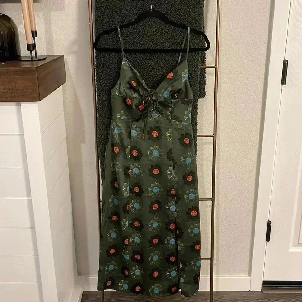 Urban Outfitters Floral Satin Dress‎